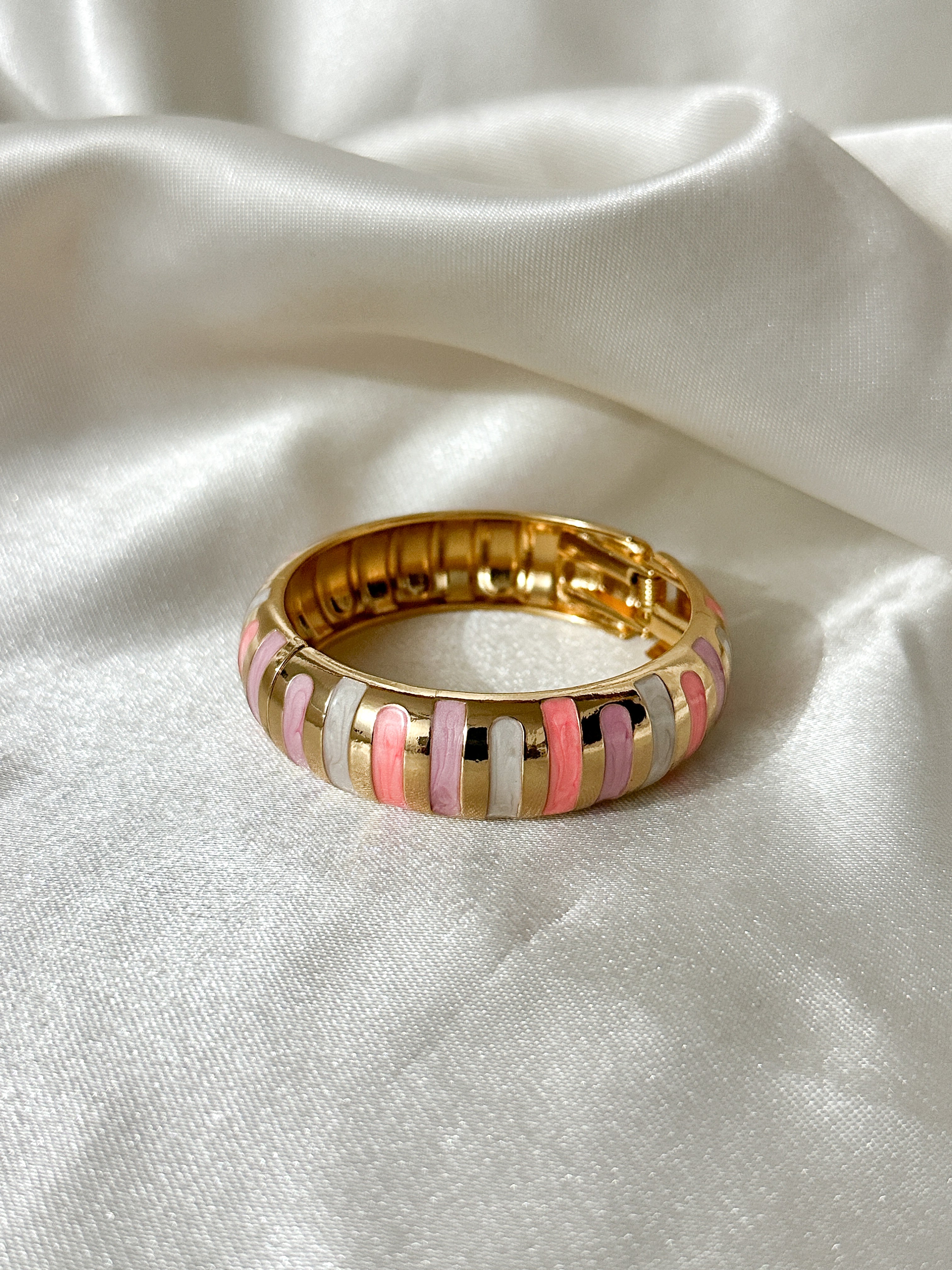 Hanoe Bangle