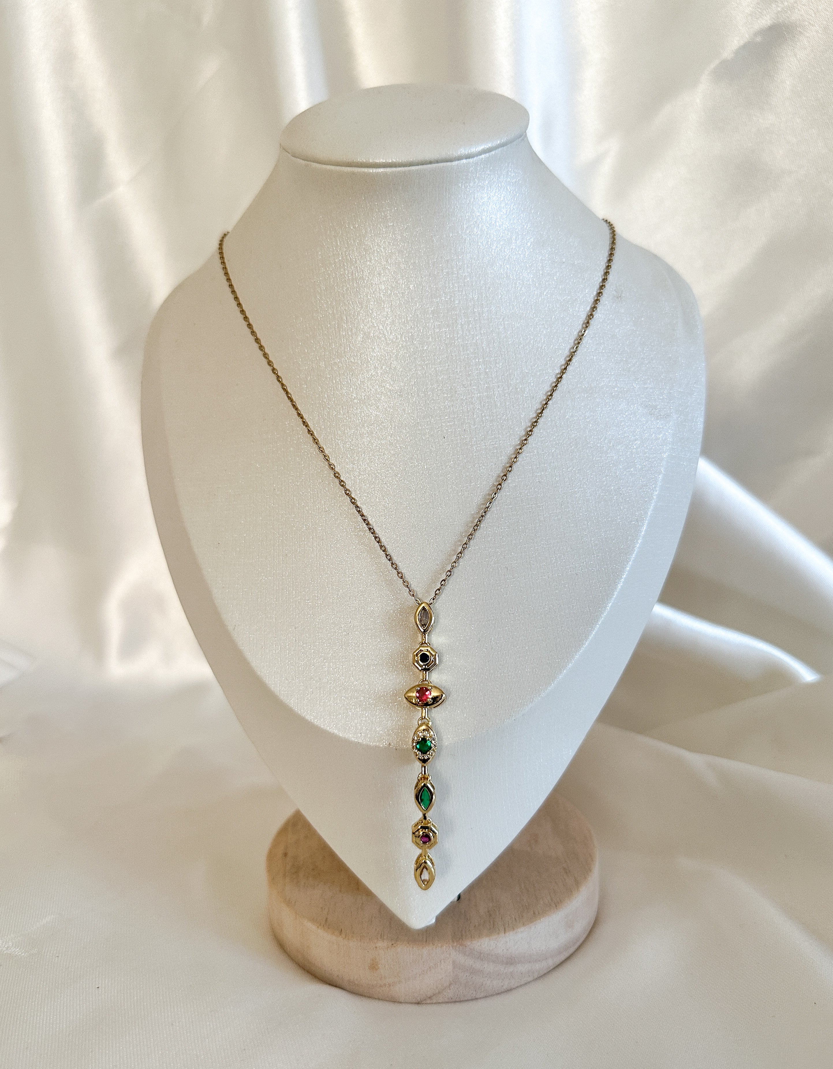 Essential Drop Necklace