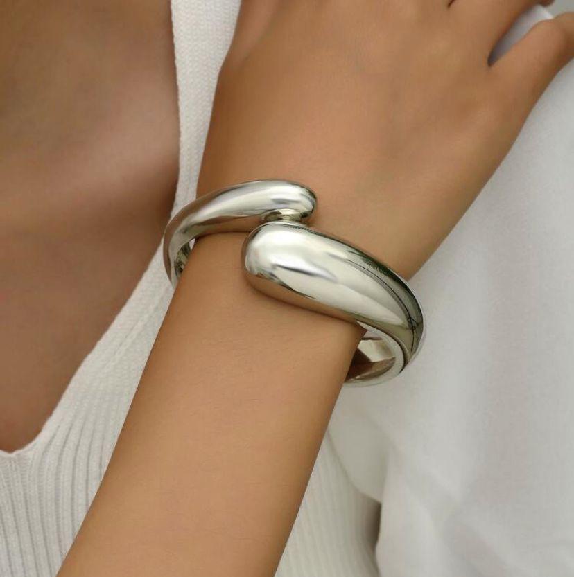 Glow Everyday | Silver