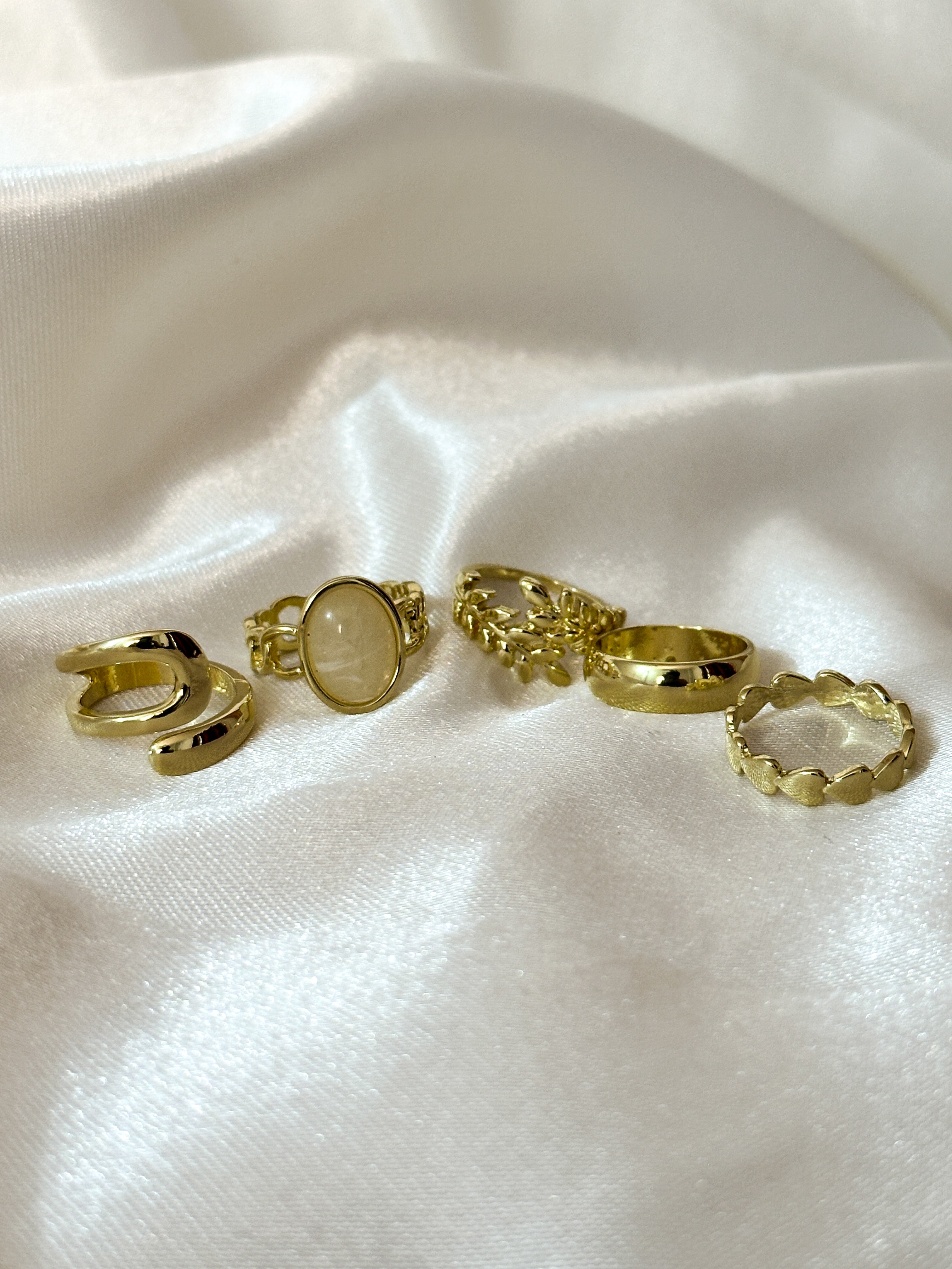 Solis Rings Set