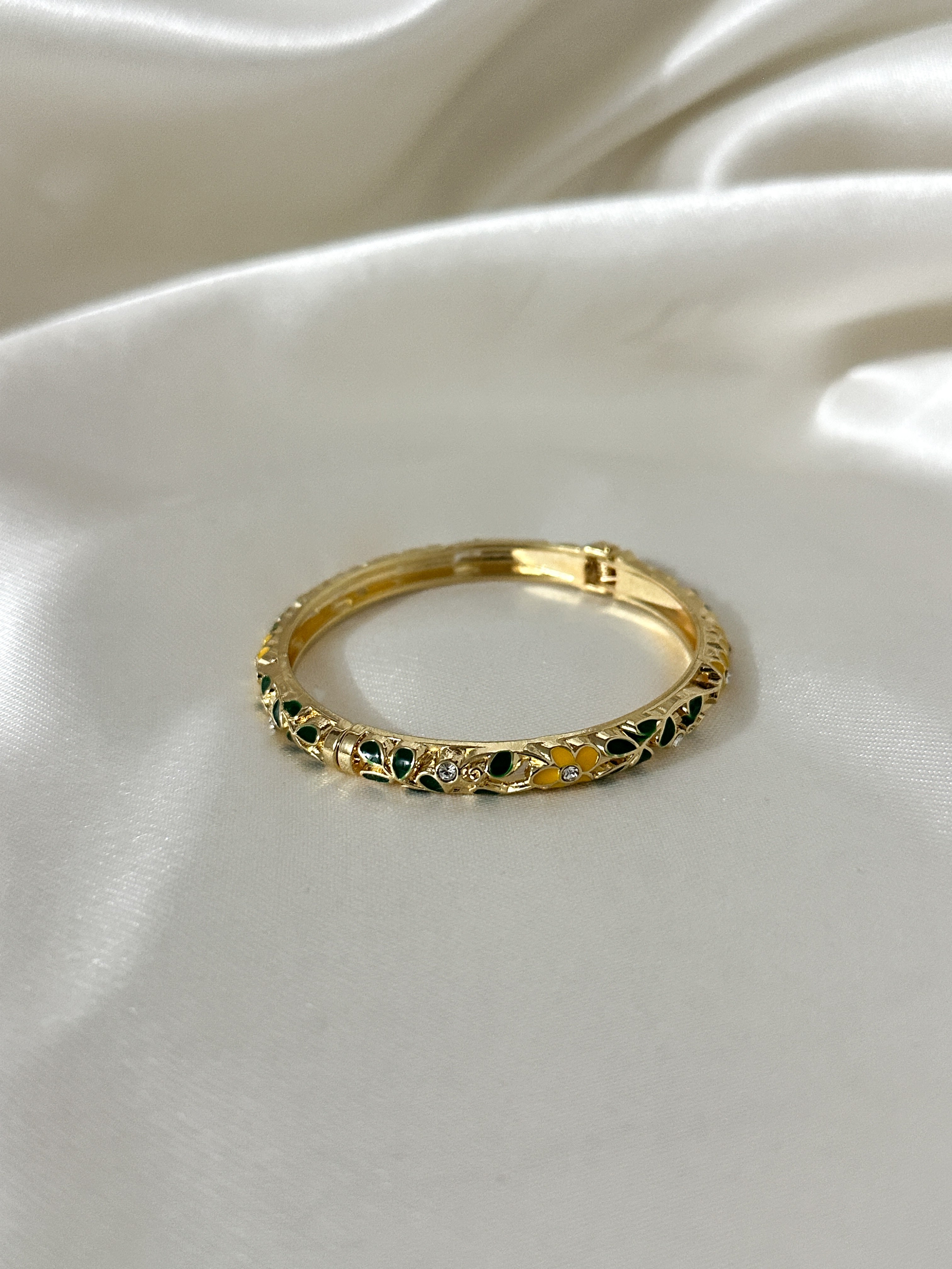 Mauve Amber Bangle