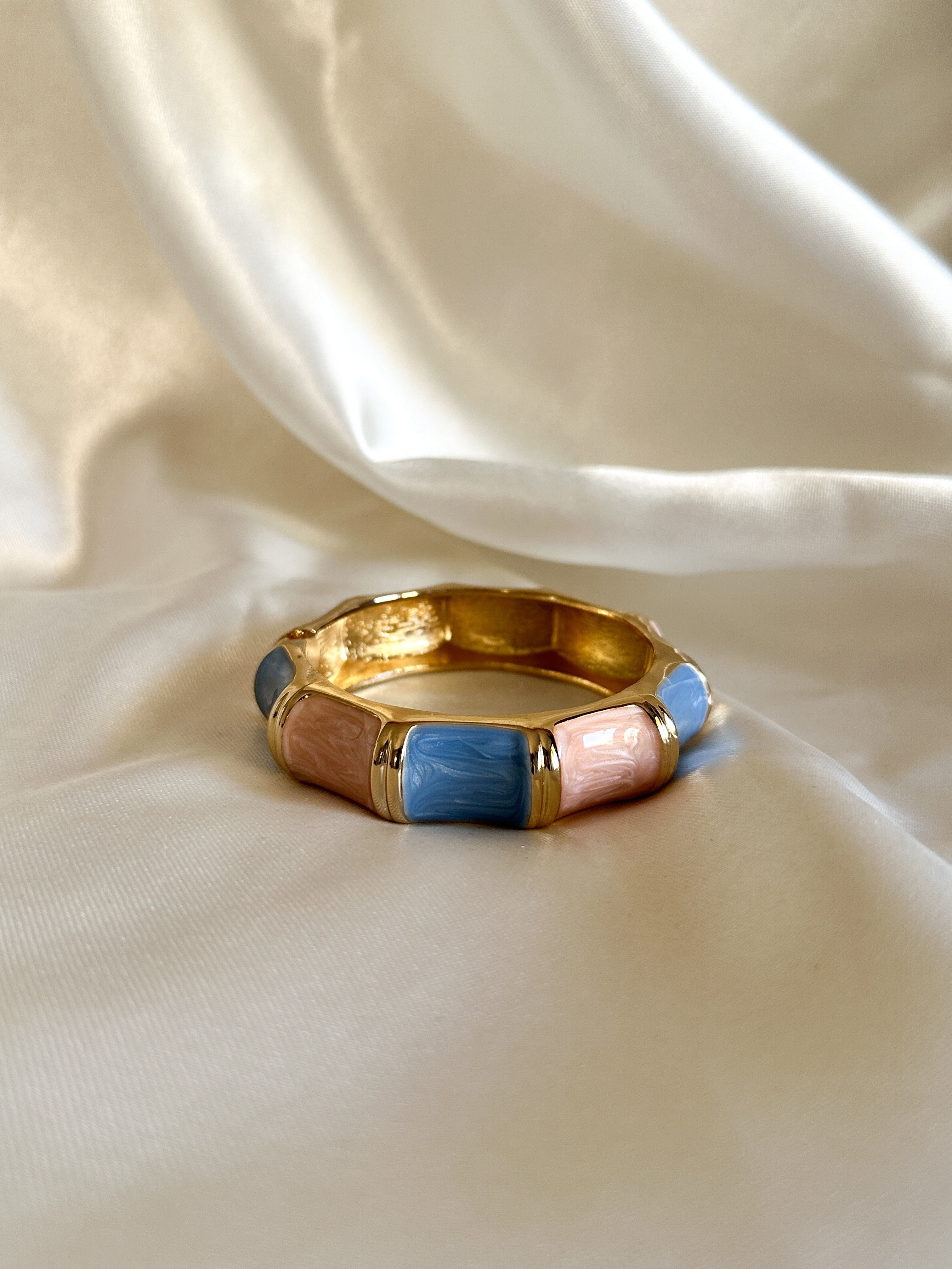 Warmy Bangles