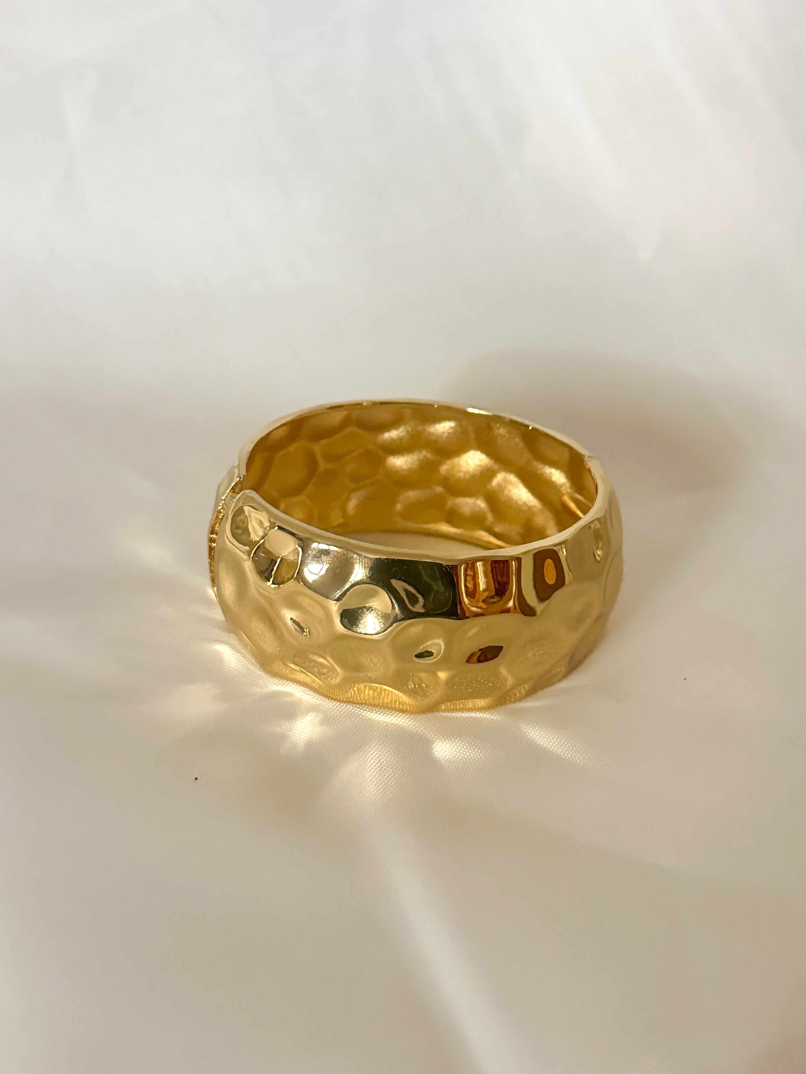 Strip Chunky Bangle
