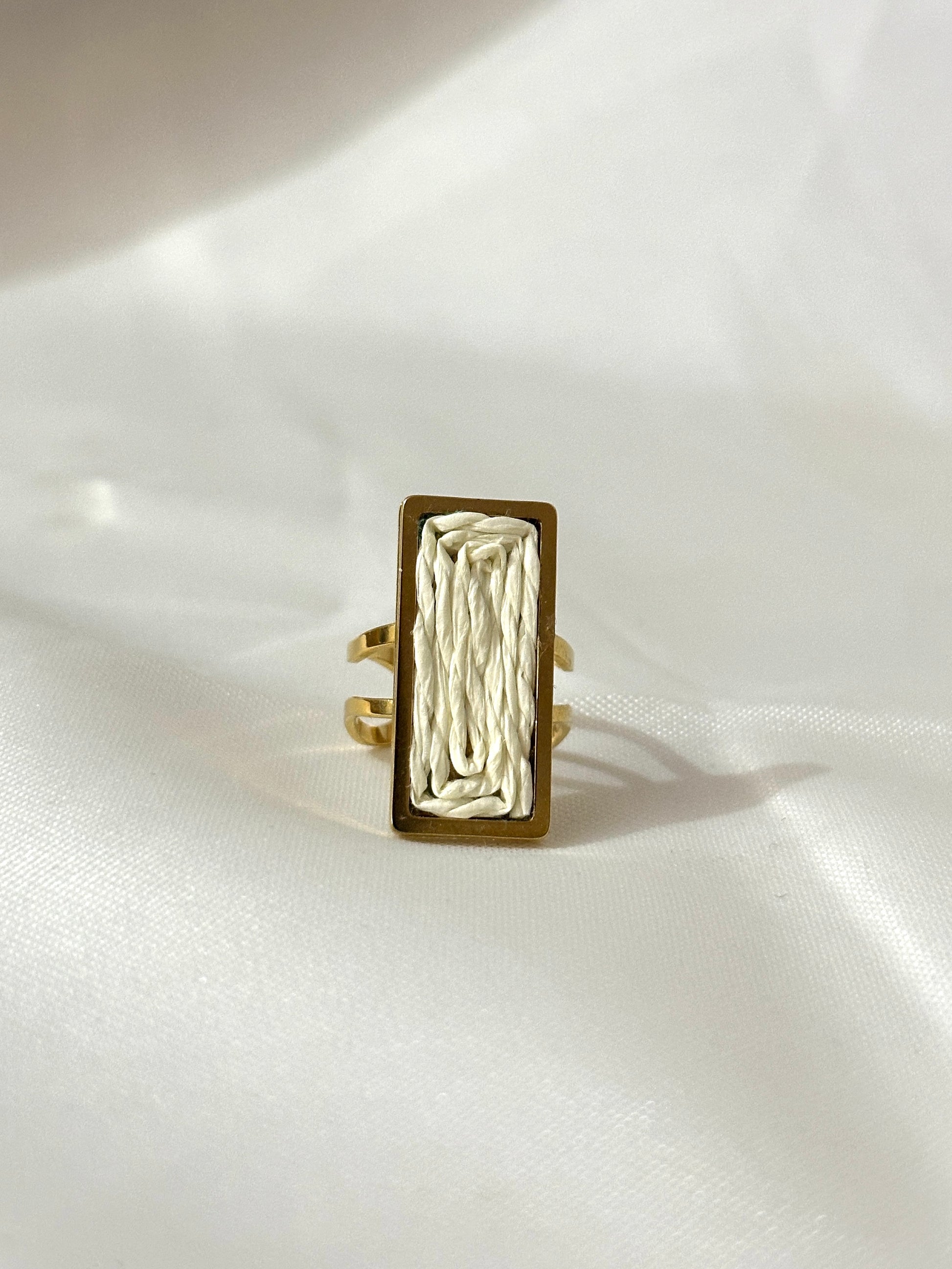 Verde Color Free Size Rings