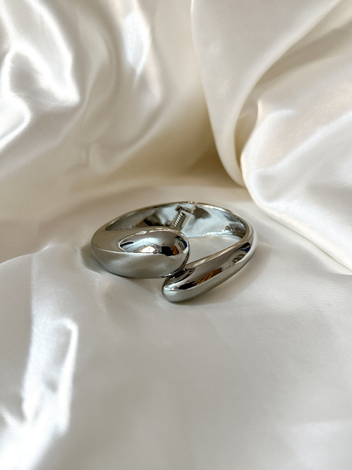 Glow Everyday | Silver
