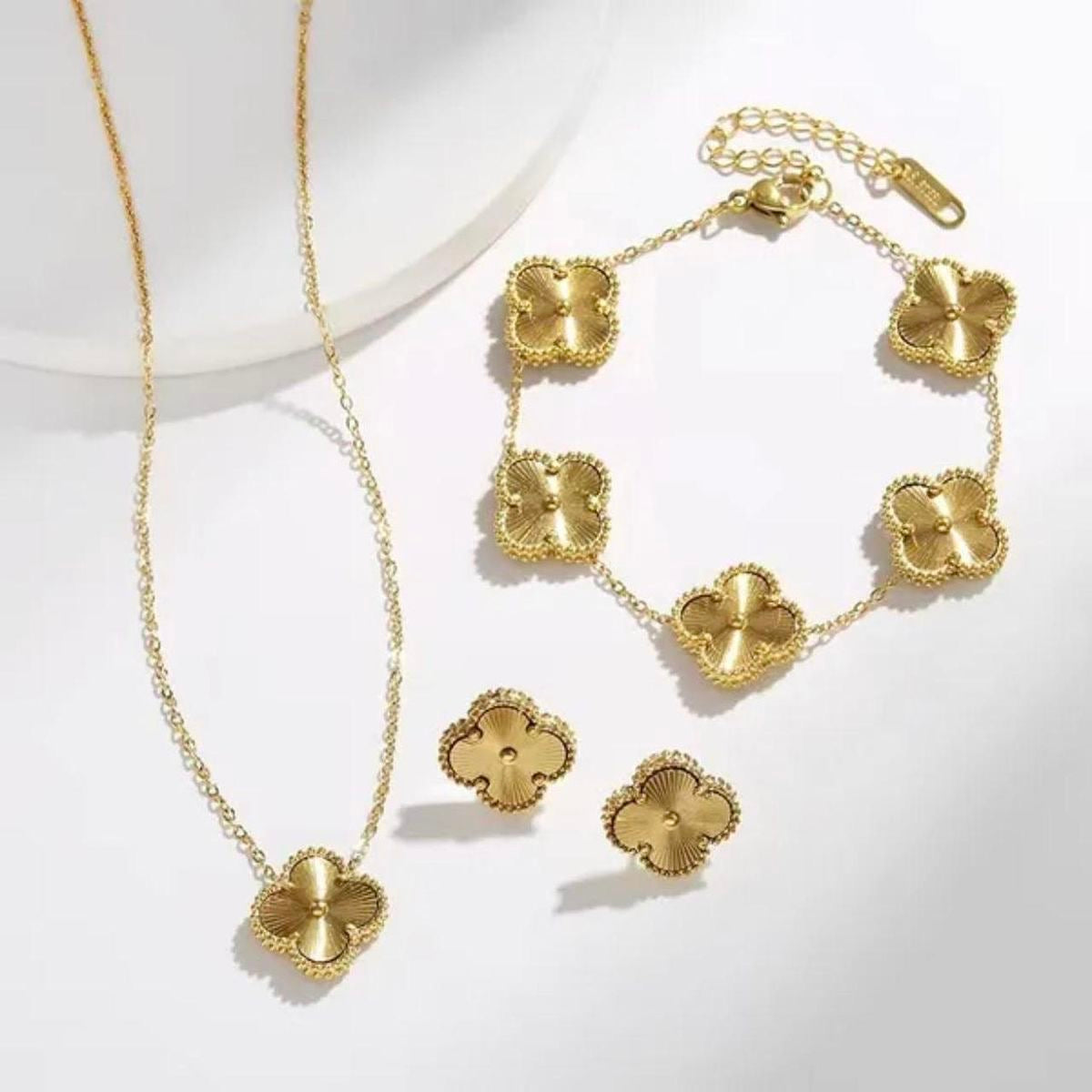 Four Leaf Set | Necklace + Bracelet + Earring