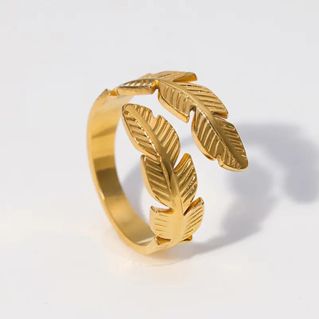 Leaflet Ring 18K Plated Gold Stainless Steel